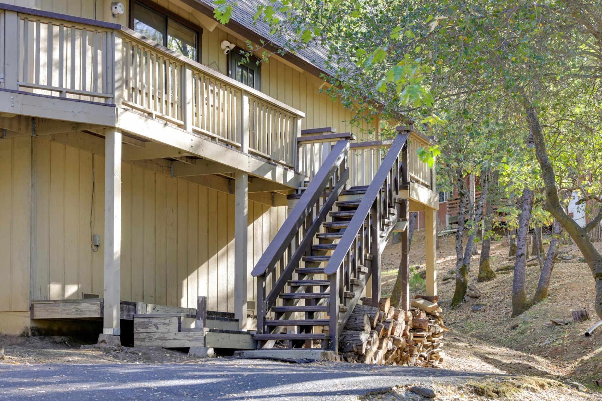 Spacious Groveland Cabin With Wraparound Deck! Exteriér fotografie