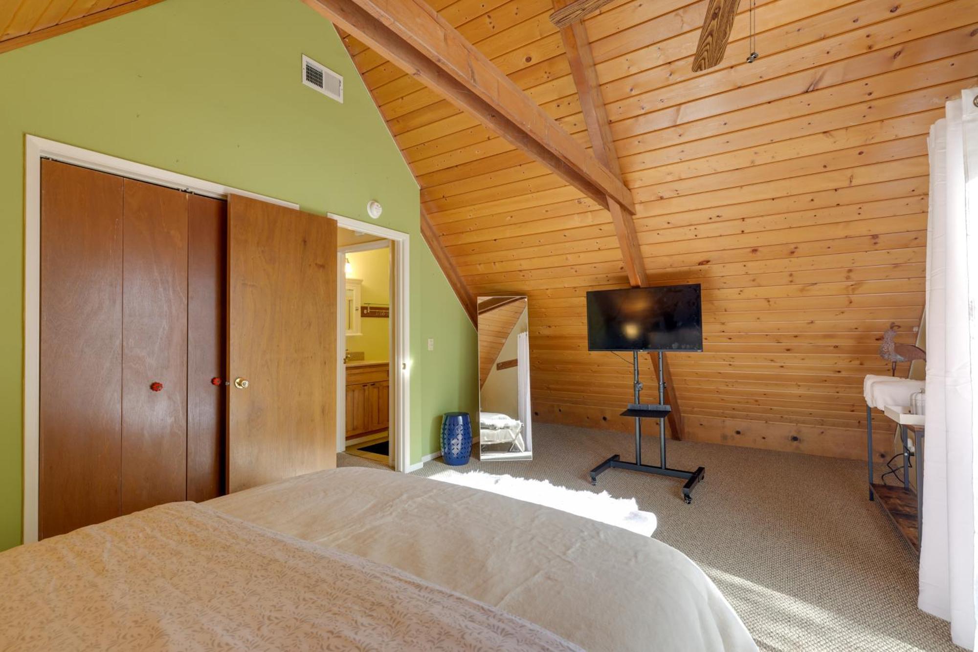 Spacious Groveland Cabin With Wraparound Deck! Exteriér fotografie
