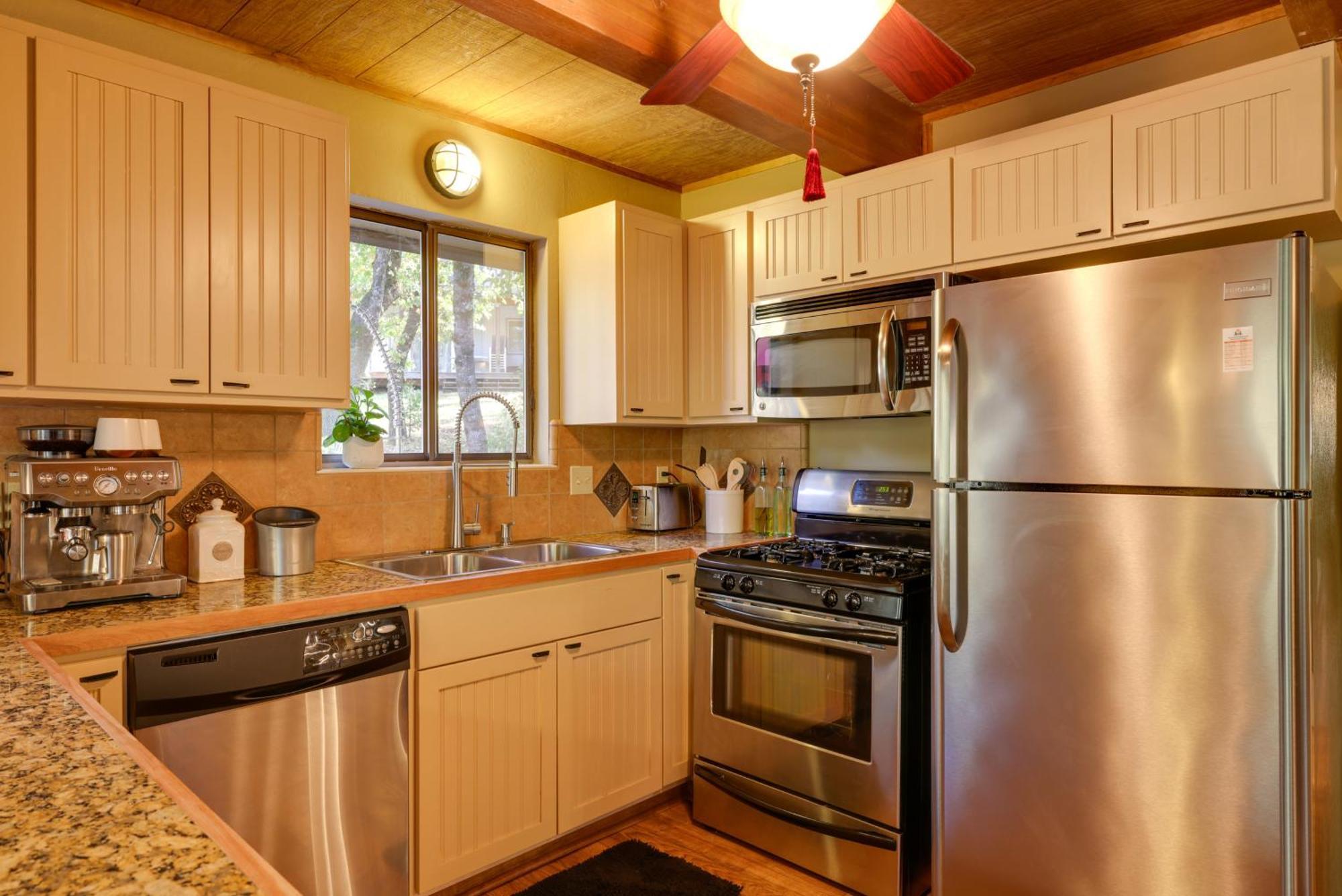 Spacious Groveland Cabin With Wraparound Deck! Exteriér fotografie